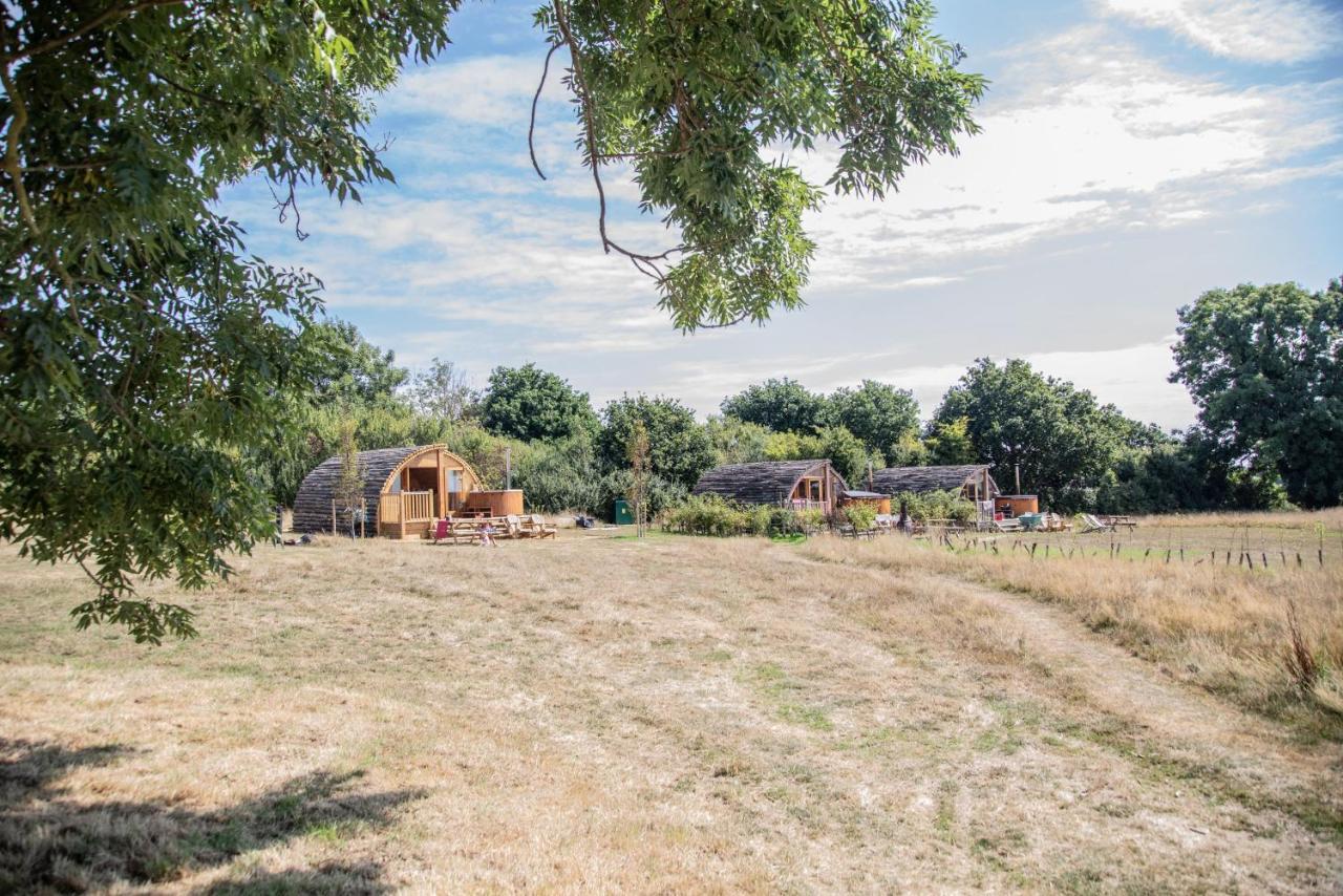 Barnhorn Glamping Vila Hooe Exterior foto